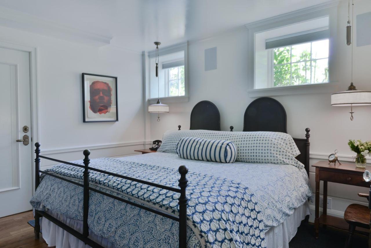 Greydon House Hotel Nantucket Room photo